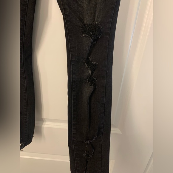 Vervet Black Mid Rise Distressed Legging Jeans with Button-Up Fly, Size 24 - Picture 10 of 11